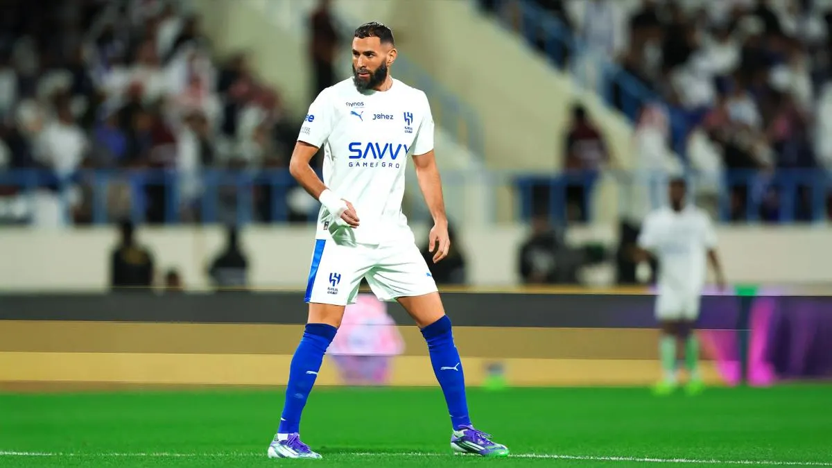 كريم بنزيما يوازن بين البقاء في السعودية وعقد قيمته 78.8 مليون يورو