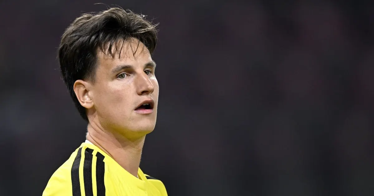 Rémy Descamps opens door to leaving Lyon over role