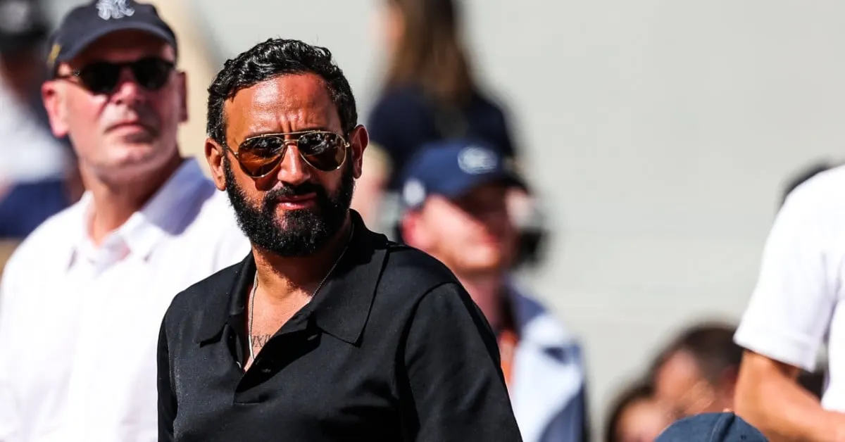 Cyril Hanouna au cœur d’une controverse sur le padel