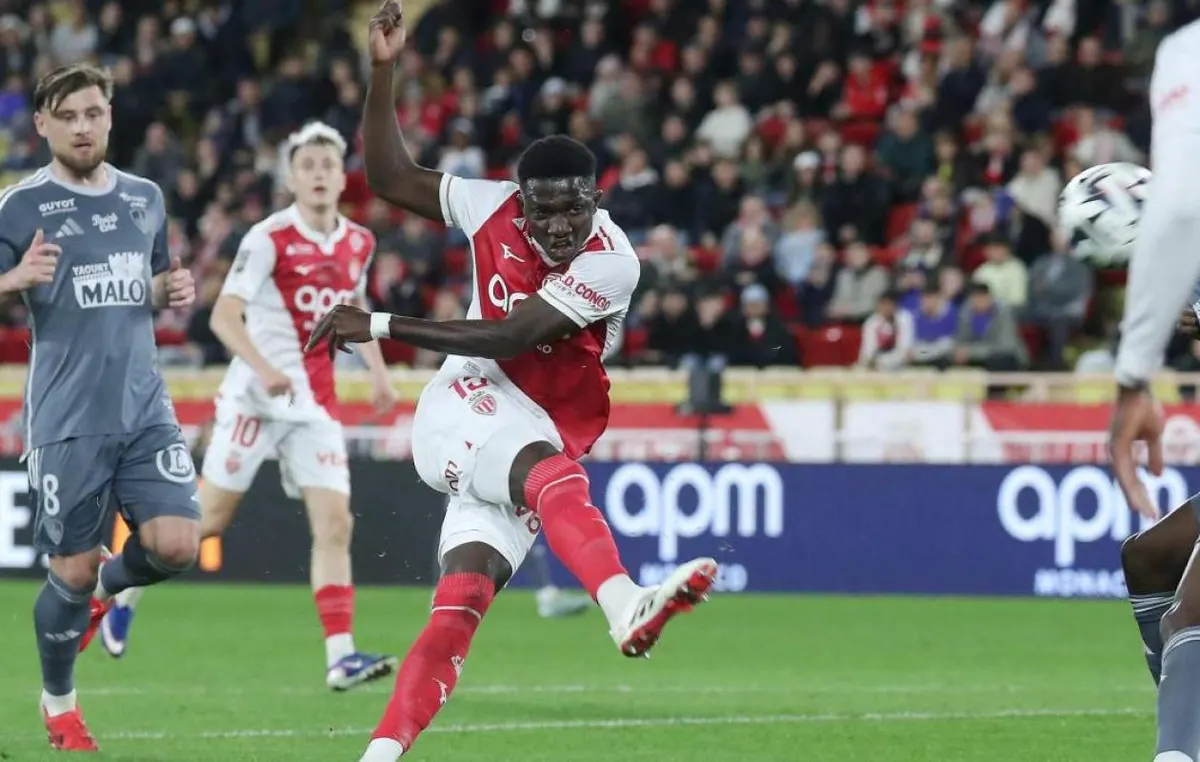 Lamine Camara reçoit des éloges rares de la part de l’entraîneur de Monaco