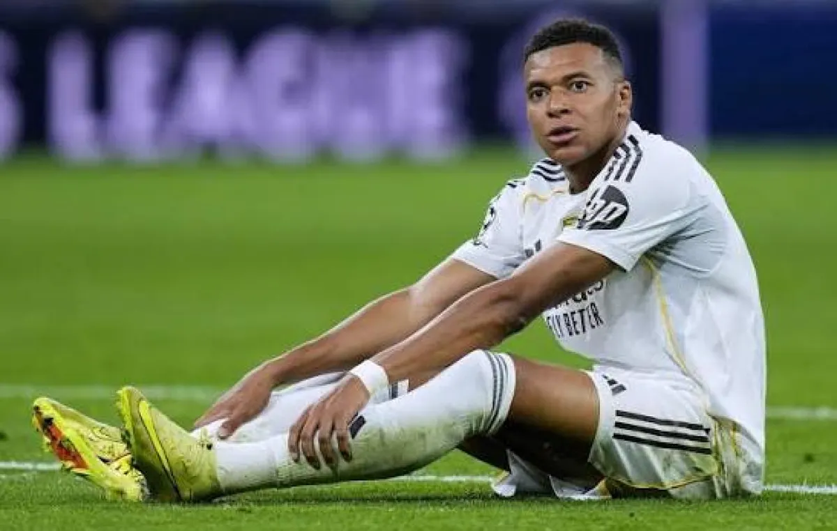 Kylian Mbappé quitte le rassemblement de la France après une blessure au genou gauche