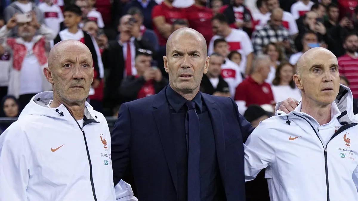 Zinedine Zidane reçoit rapidement le soutien des joueurs français