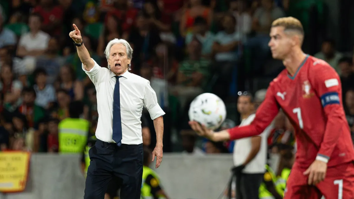 Jorge Jesus livre une brève réponse au communiqué de Ronaldo