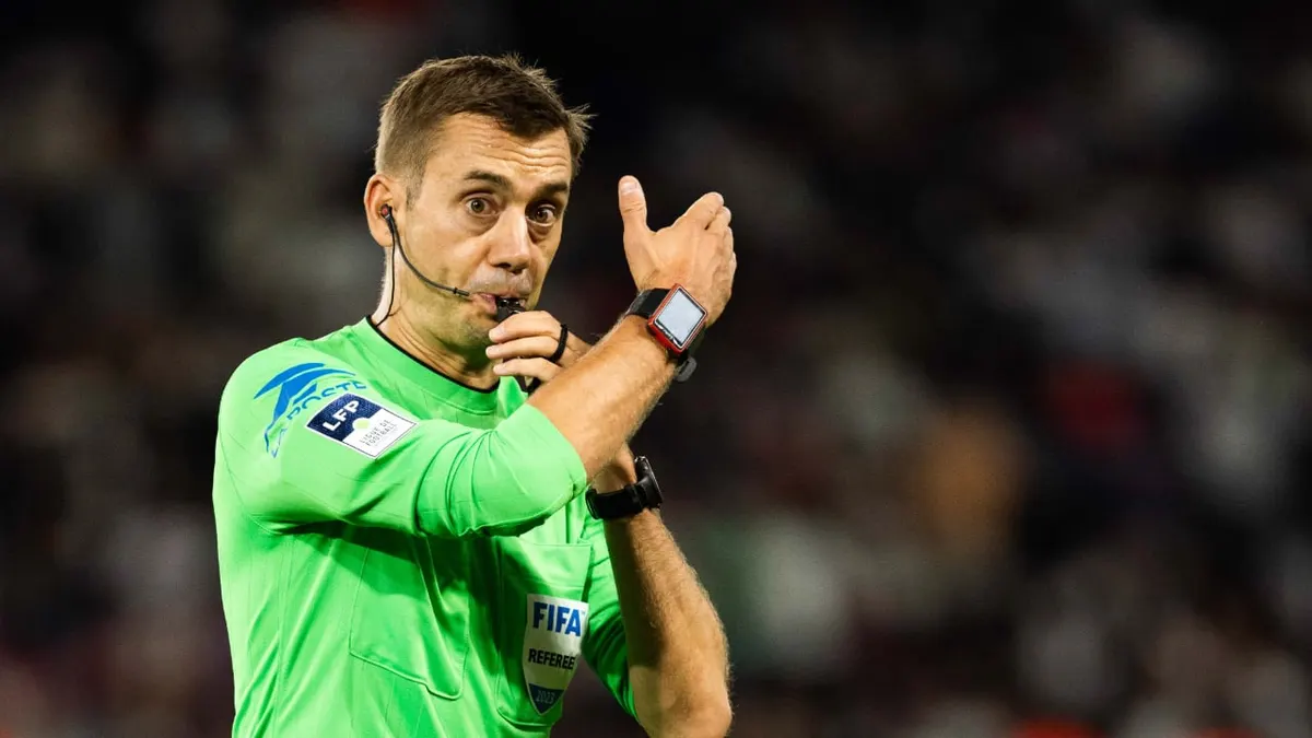 Clément Turpin définit les arbitres comme ceux qui osent