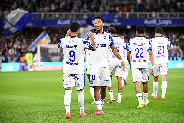 Danny Namaso aide Auxerre à mettre fin à ses débuts difficiles en Ligue 1