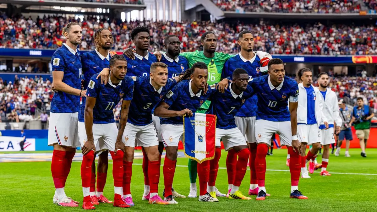 زين الدين زيدان يستعد لإعادة تشكيل منتخب فرنسا