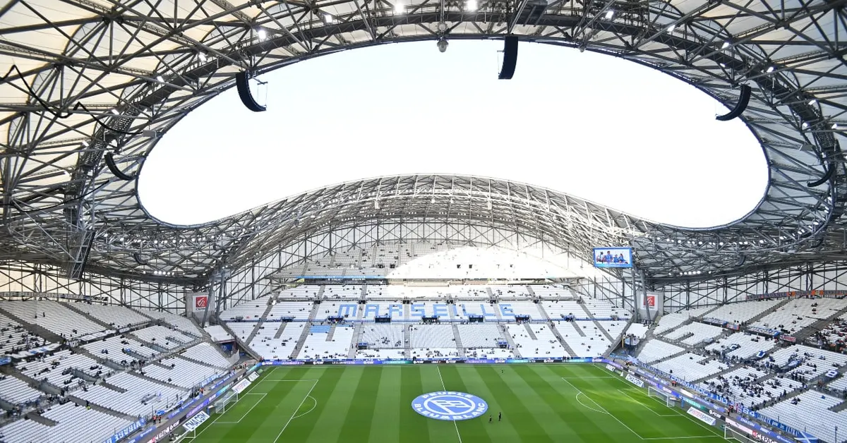 أولمبيك مارسيليا يستهدف لوكاس بيري بعد رحيل رولي