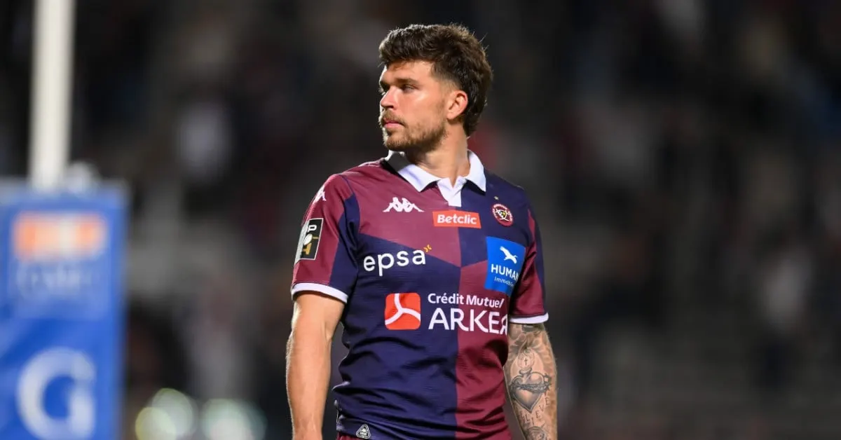UBB: Matthieu Jalibert will remain at fly-half
