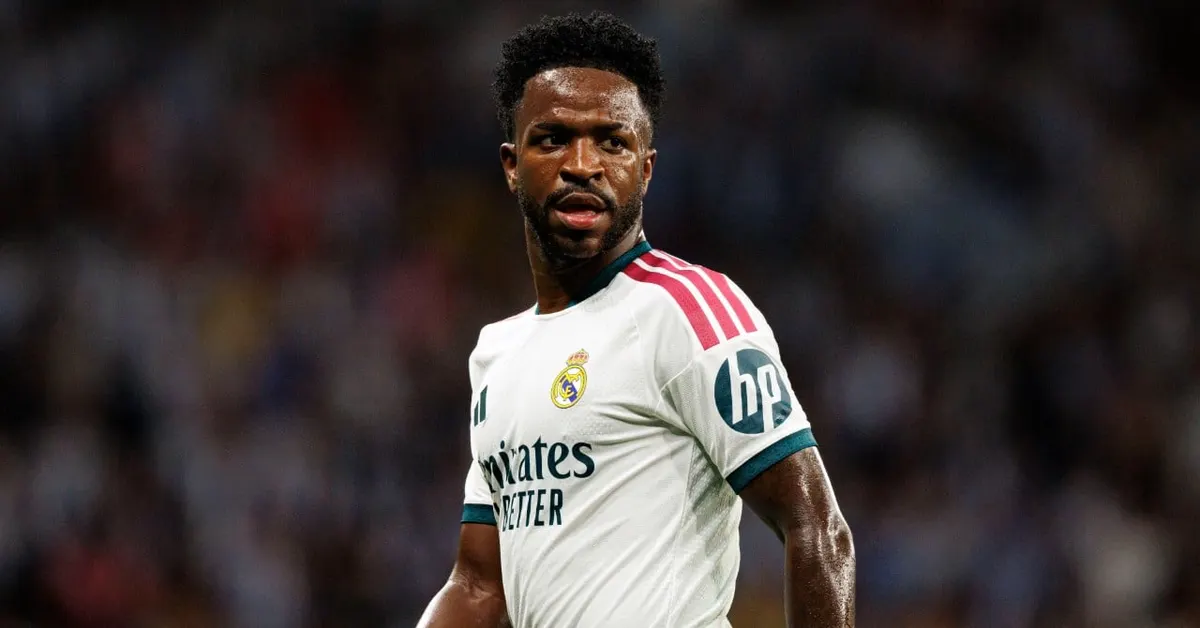 Vinicius Junior pris pour cible par Canizares au sujet de sa prolongation jusqu’en 2032