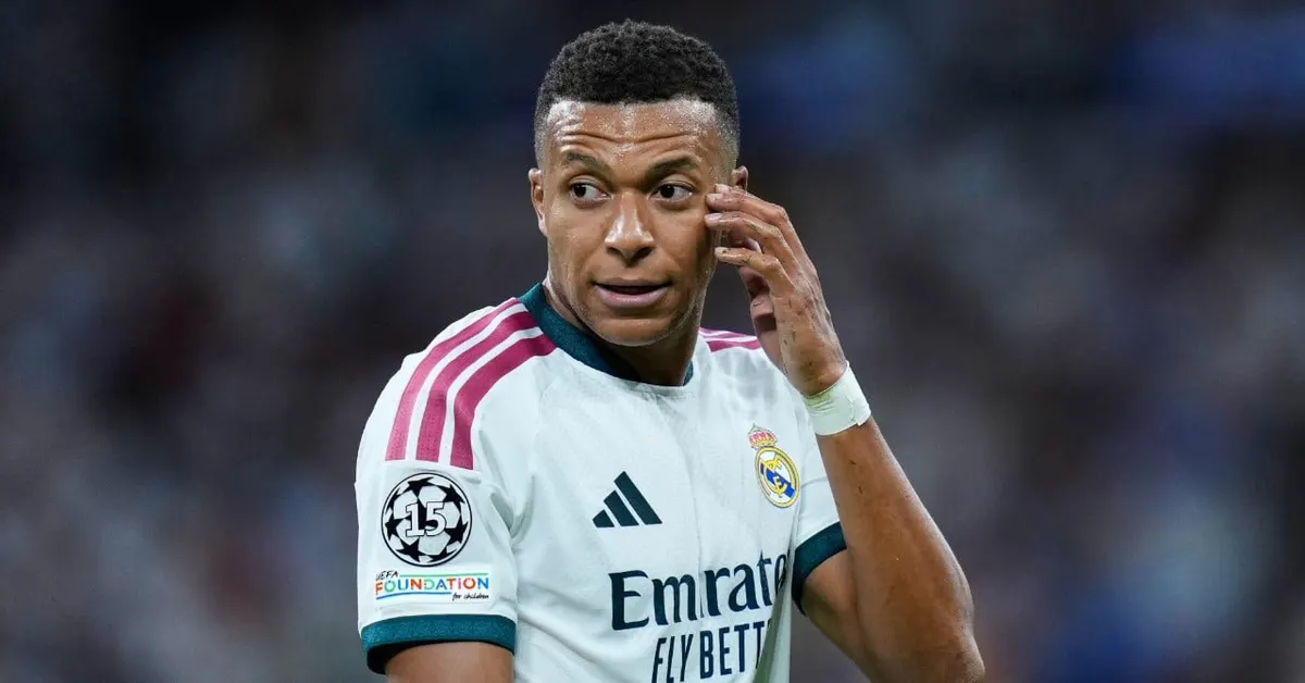Kylian Mbappé faces heavy backlash after Paris outing